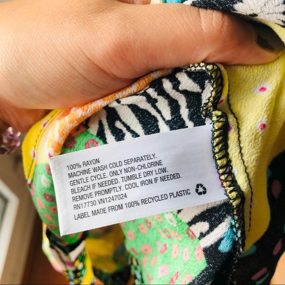 🔥Sales - RIXO for Target Patchwork Floral Slip Dress - Size XS - Picture 11 of 11